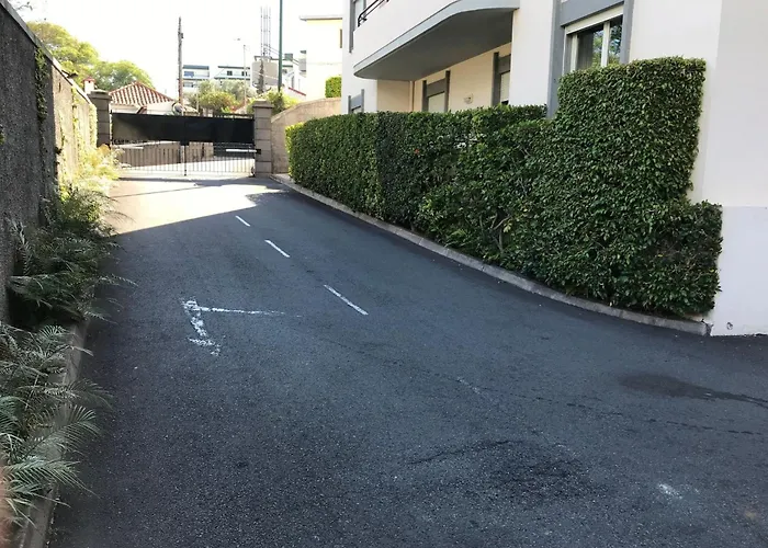 Mit Pool By Interhome フンシャル