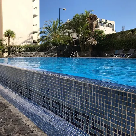 Mit Pool By Interhome *