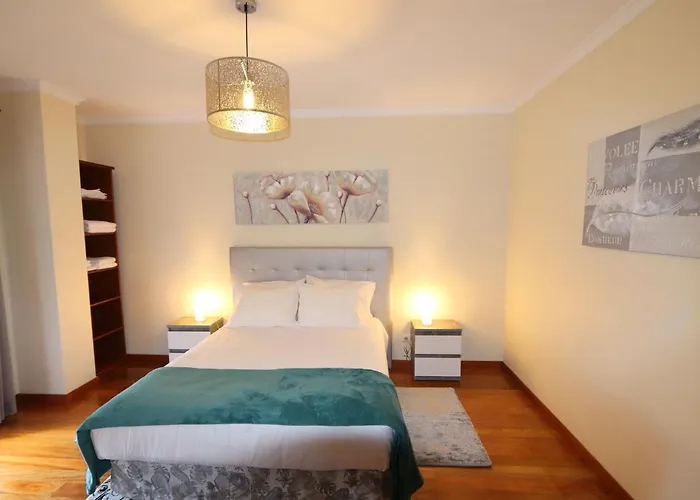 Mit Pool By Interhome *