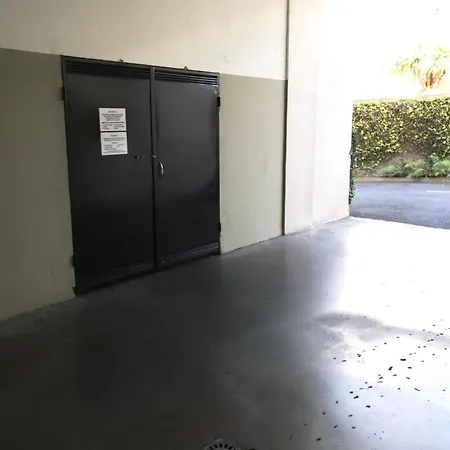 Mit Pool By Interhome *