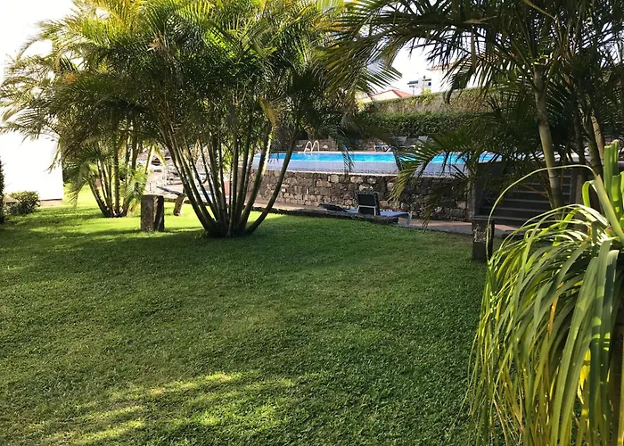 Mit Pool By Interhome *