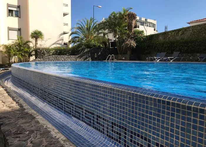 Mit Pool By Interhome *