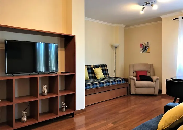 Mit Pool By Interhome *